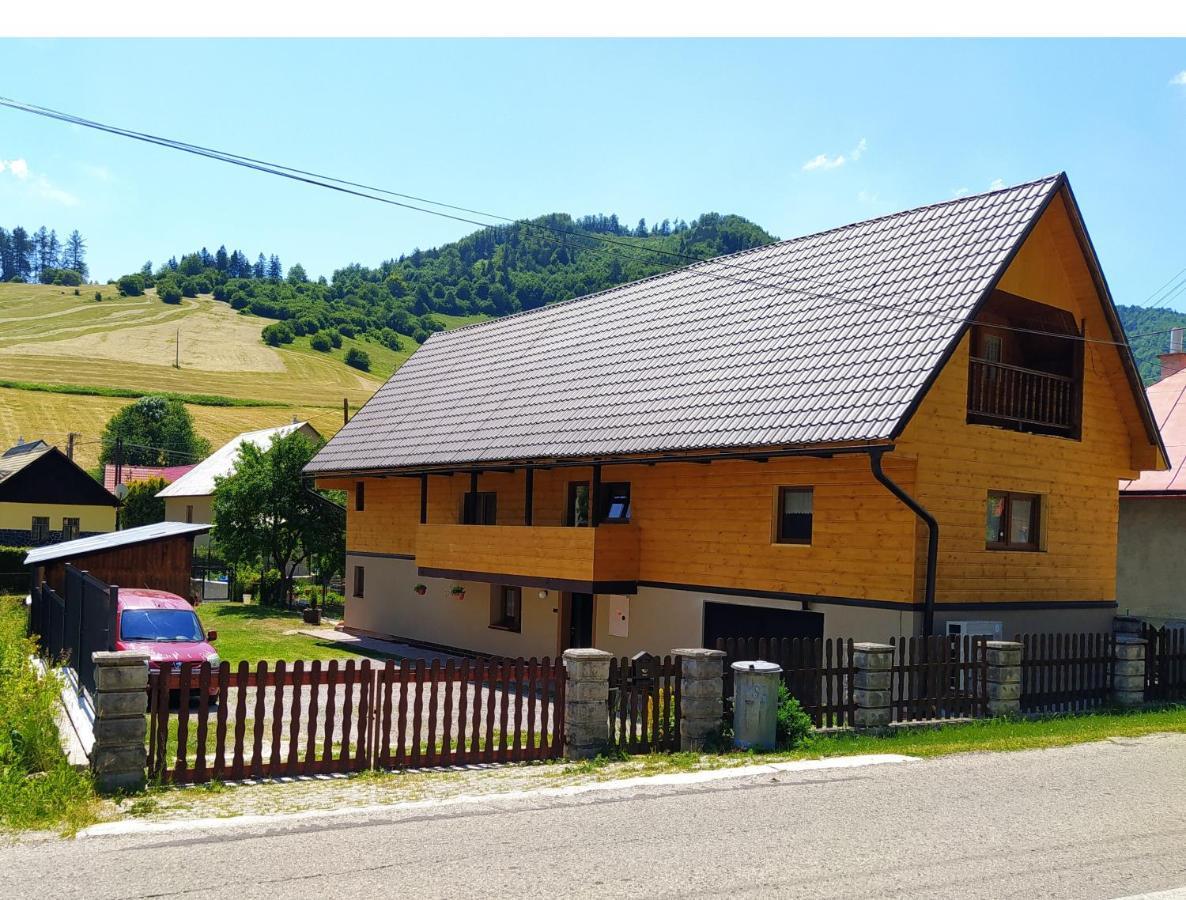 Chalupa Prazenica Liptovske Revuce Buitenkant foto